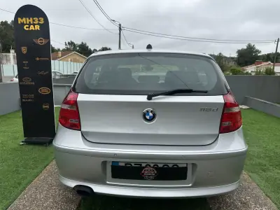BMW 118 2009 - 8900 EUR, 184000 km - AUTO.MOTO.pt - 184000km - foto 10 de 55