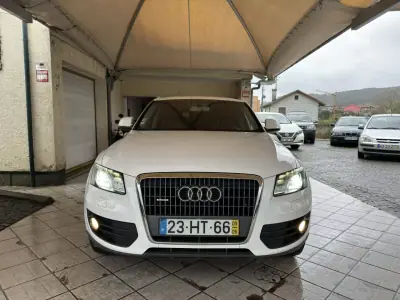 Audi Q5 2009 - 13950 EUR, 326842 km - AUTO.MOTO.pt - 326842km - foto 12 de 33