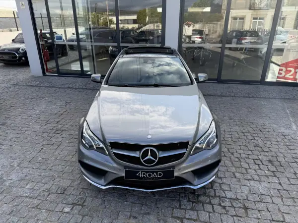 Mercedes-Benz E 220 2015 - 23999 EUR, 162000 km - AUTO.MOTO.pt - 162000km - foto 13 de 53
