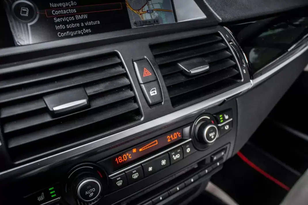BMW X6 ActiveHybrid 2010 - 23990 EUR, 173745 km - AUTO.MOTO.pt - 173745km - foto 20 de 40