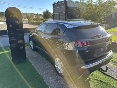 Peugeot 3008 2019 - 14900 EUR, 190000 km - 190000km - foto 14 de 64