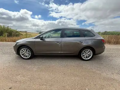 SEAT Leon ST 2016 - 15500 EUR, 175000 km - AUTO.MOTO.pt - 175000km - foto 5 de 53