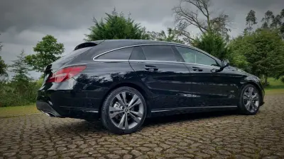Mercedes-Benz CLA 200 2018 - 24900 EUR, 141000 km - AUTO.MOTO.pt - 141000km - foto 16 de 19
