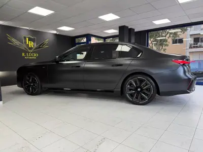 BMW i7 2024 - 87000 EUR, 39183 km - 39183km - foto 13 de 53