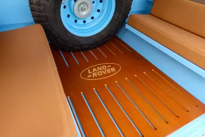 Land Rover Defender 2002 - 75000 EUR, 144875 km - AUTO.MOTO.pt - 144875km - foto 21 de 21