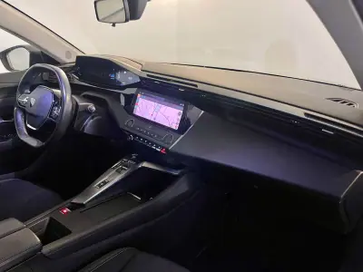 Peugeot 308 SW 2022 - 18450 EUR, 144000 km - AUTO.MOTO.pt - 144000km - foto 13 de 29