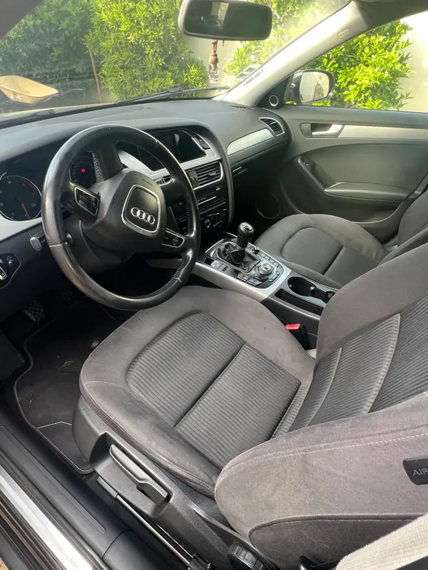 Audi A4 Avant 2010 - 6499 EUR, 500000 km - AUTO.MOTO.pt - 500000km - foto 16 de 17