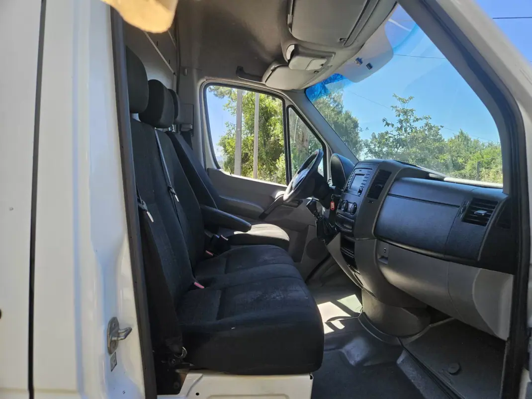 Mercedes-Benz 2018 - 14500 EUR, 220000 km - 220000km - foto 6 de 8