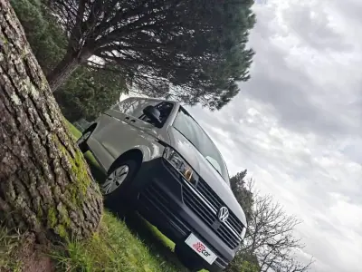 VW T6 TRANSPORTER 2.0 TDI KASTEN/ 3 LUGARES/ IVA DEDUTIVEL 2023 - 43500km