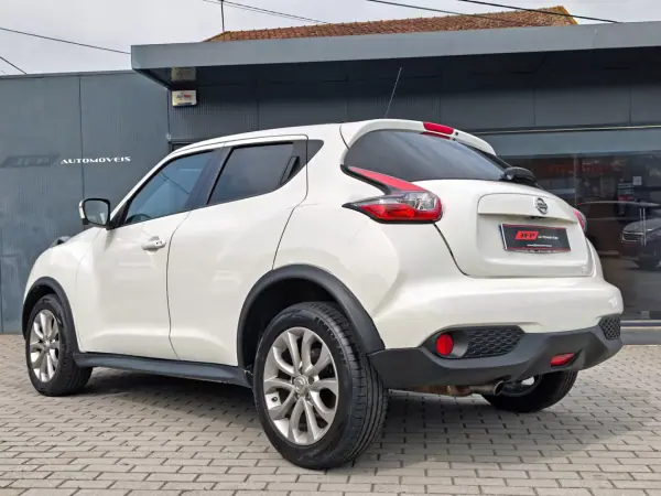Nissan Juke 2014 - 10250 EUR, 107000 km - AUTO.MOTO.pt - 107000km - foto 8 de 20
