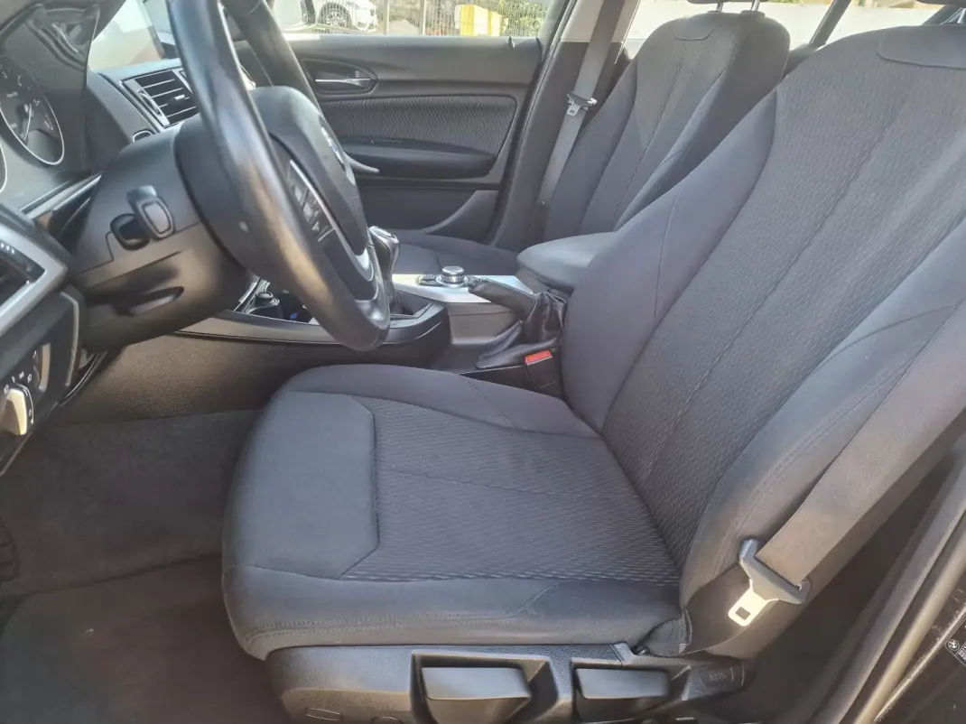 BMW 118 2013 - 14990 EUR, 153210 km - AUTO.MOTO.pt - 153210km - foto 10 de 24