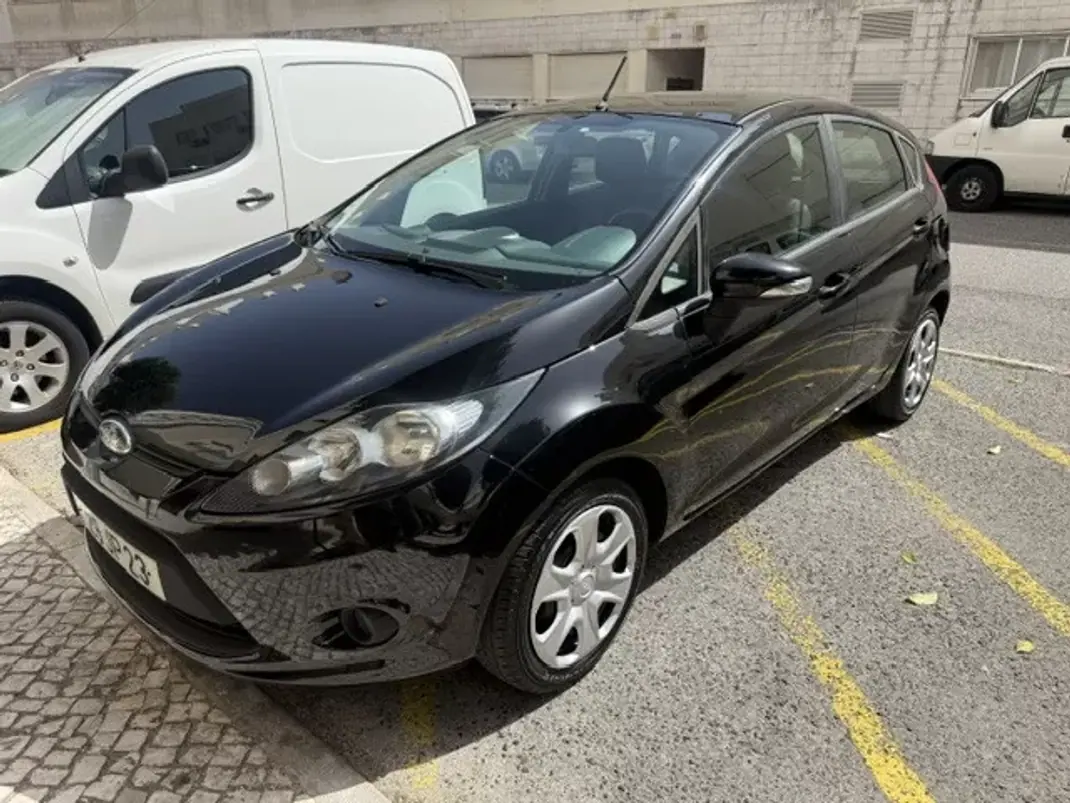 Ford Fiesta 2009 - 5500 EUR, 157000 km - 157000km - foto 8 de 30