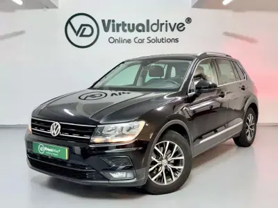 Volkswagen Tiguan 2017 - 17750 EUR, 120000 km - AUTO.MOTO.pt - 120000km - foto 12 de 50