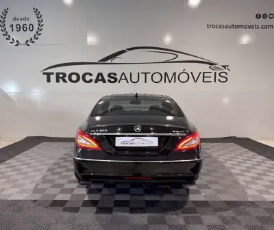 Mercedes-Benz CLS 350 2015 - 32500 EUR, 99869 km - AUTO.MOTO.pt - 99869km - foto 29 de 34