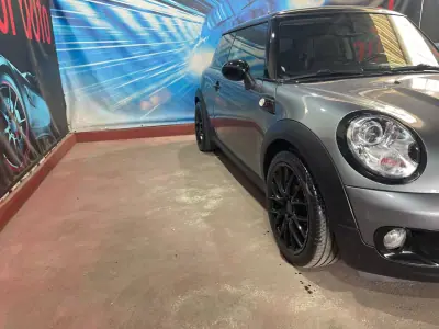 MINI Cooper S 2008 - 8999 EUR, 158000 km - AUTO.MOTO.pt - 158000km - foto 15 de 48