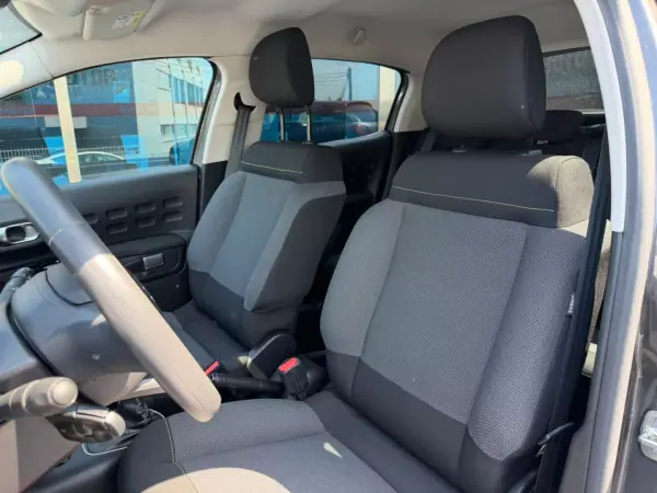 Citroën C3 2023 - 11000 EUR, 70000 km - AUTO.MOTO.pt - 70000km - foto 8 de 13