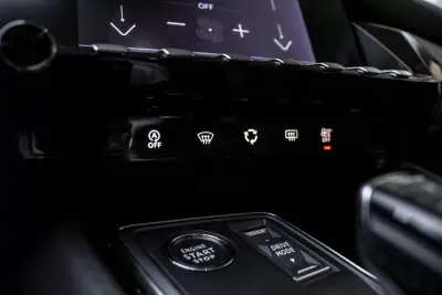 Peugeot 508 SW 2020 - 16990 EUR, 132236 km - AUTO.MOTO.pt - 132236km - foto 22 de 41