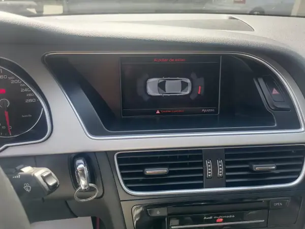 Audi A5 2017 - 26900 EUR, 148111 km - AUTO.MOTO.pt - 148111km - foto 13 de 17