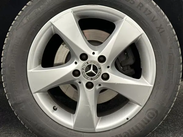 Mercedes-Benz V 250 2021 - 44999 EUR, 230022 km - AUTO.MOTO.pt - 230022km - foto 39 de 46