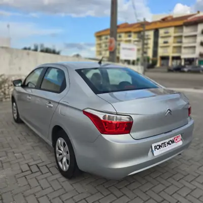 Citroën C-Elysée 2013 - 5950 EUR, 112469 km - foto 5 de 18