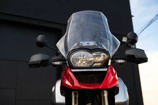 BMW R 12 Base 2010 - 9800 EUR, 50000 km - AUTO.MOTO.pt - 50000km - foto 9 de 20