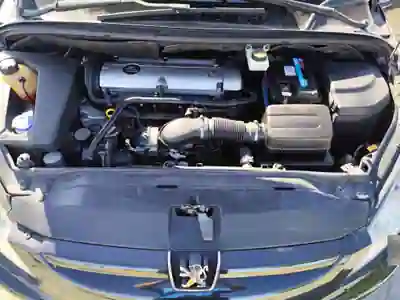 Peugeot 307 CC 2003 — foto 5 de 14