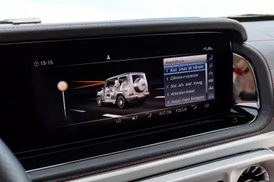 Mercedes-Benz G 63 AMG 2020 - 300000 EUR, 12467 km - AUTO.MOTO.pt - 12467km - foto 17 de 20