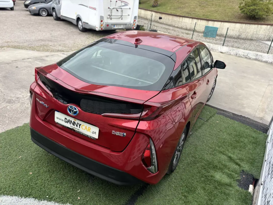 Toyota Prius 2019 - 19900 EUR, 111000 km - 111000km - foto 4 de 21
