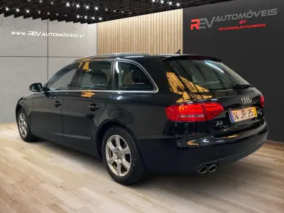 Audi A4 Avant 2010 - 9950 EUR, 287536 km - AUTO.MOTO.pt - 287536km - foto 4 de 20