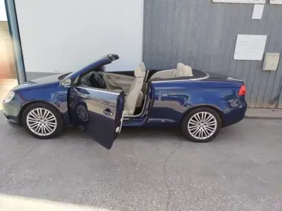 Volkswagen EOS 2010 - 12200 EUR, 159060 km - AUTO.MOTO.pt - 159060km - foto 4 de 15