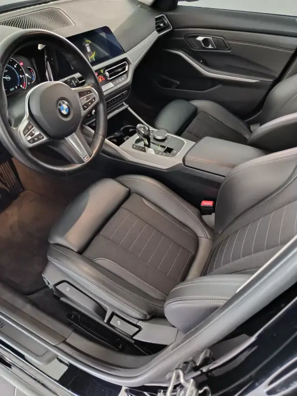 BMW 320 2019 - 28900 EUR, 140000 km - AUTO.MOTO.pt - 140000km - foto 28 de 35