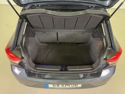 SEAT Ibiza 2019 - 11450 EUR, 70284 km - AUTO.MOTO.pt - 70284km - foto 18 de 39