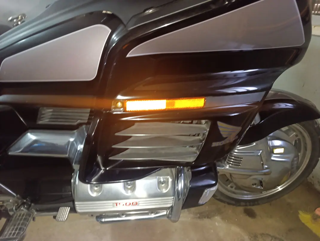 Honda Gold Wing 1999 - 10000 EUR, 66000 km - 66000km - foto 8 de 8
