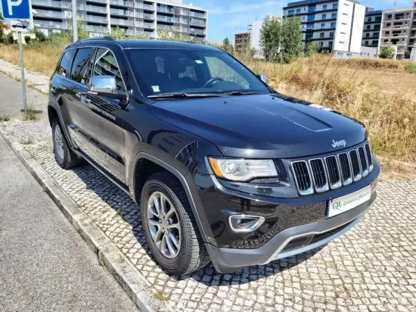 Jeep Grand Cherokee 2016 - 34950 EUR, 135350 km - AUTO.MOTO.pt - 135350km - foto 3 de 60