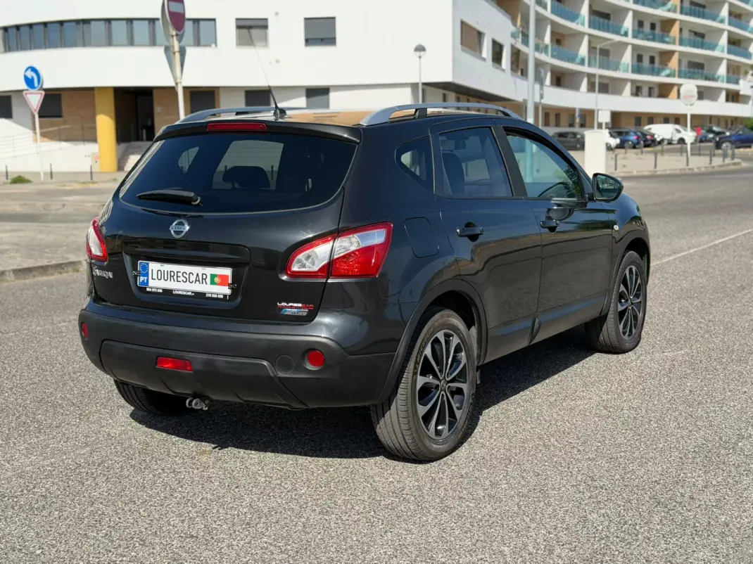 Nissan Qashqai 2011 - 10750 EUR, 149845 km - 149845km - foto 16 de 44