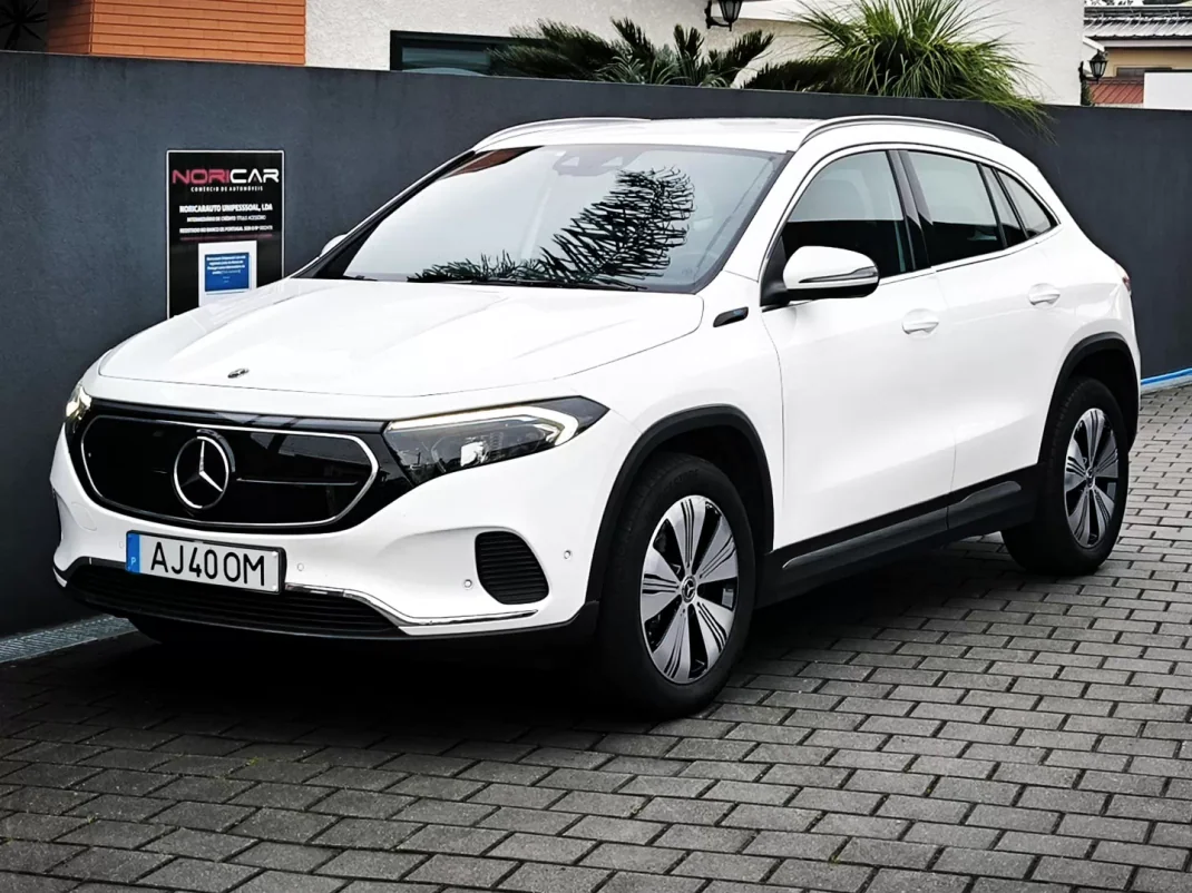 Mercedes-Benz EQA 2021 - 32950 EUR, 51000 km - AUTO.MOTO.pt - 51000km - foto 1 de 30