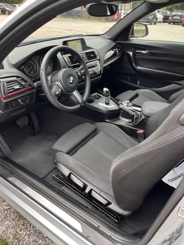 BMW 218 2015 - 18000 EUR, 202170 km - AUTO.MOTO.pt - 202170km - foto 17 de 31