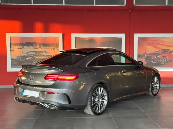 Mercedes-Benz E 220 2018 - 39990 EUR, 103456 km - AUTO.MOTO.pt - 103456km - foto 9 de 24