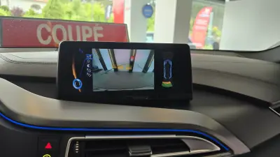 BMW i8 2015 - 62500 EUR, 132830 km - 132830km - foto 43 de 50