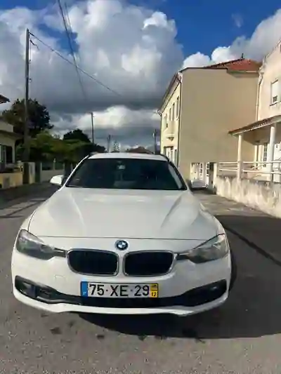 BMW 318 2015 - 270000km