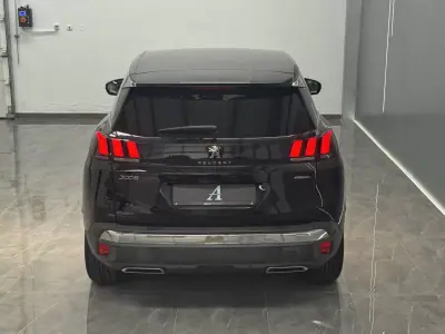 Peugeot 3008 2018 - 16990 EUR, 121000 km - AUTO.MOTO.pt - 121000km - foto 3 de 31