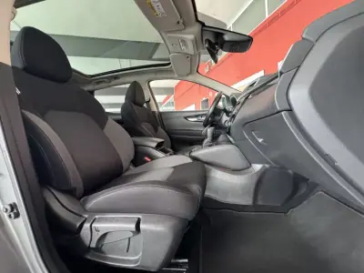 Nissan Qashqai 2020 - 23500 EUR, 99546 km - AUTO.MOTO.pt - 99546km - foto 10 de 19