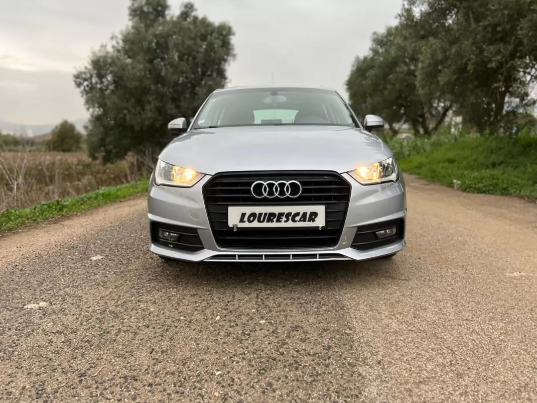 Audi A1 Sportback 2016 - 14995 EUR, 145170 km - AUTO.MOTO.pt - 145170km - foto 7 de 34