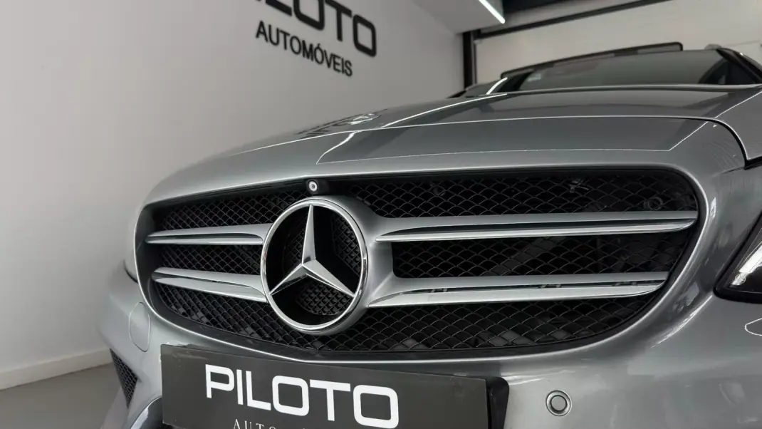 Mercedes-Benz C 220 2015 - 23490 EUR, 242329 km - 242329km - foto 3 de 33