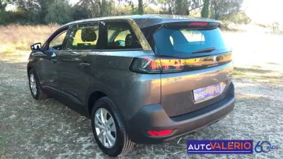 Peugeot 5008 2021 — foto 3 de 39