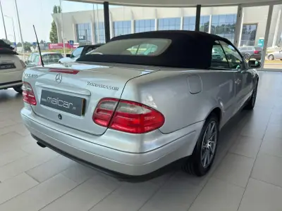 Mercedes-Benz CLK 230 1999 - 9990 EUR, 111847 km - AUTO.MOTO.pt - 111847km - foto 17 de 22