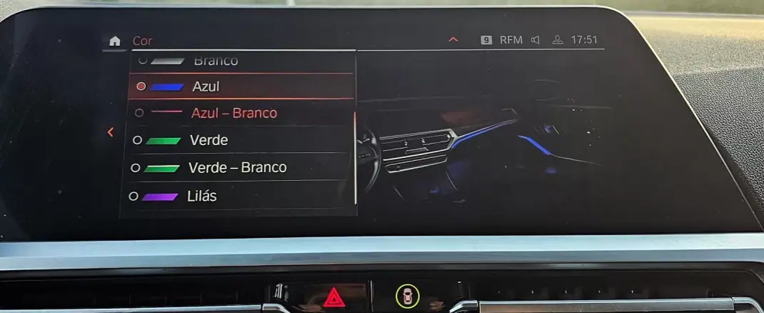 BMW 318 2020 - 28999 EUR, 100000 km - AUTO.MOTO.pt - 100000km - foto 9 de 35