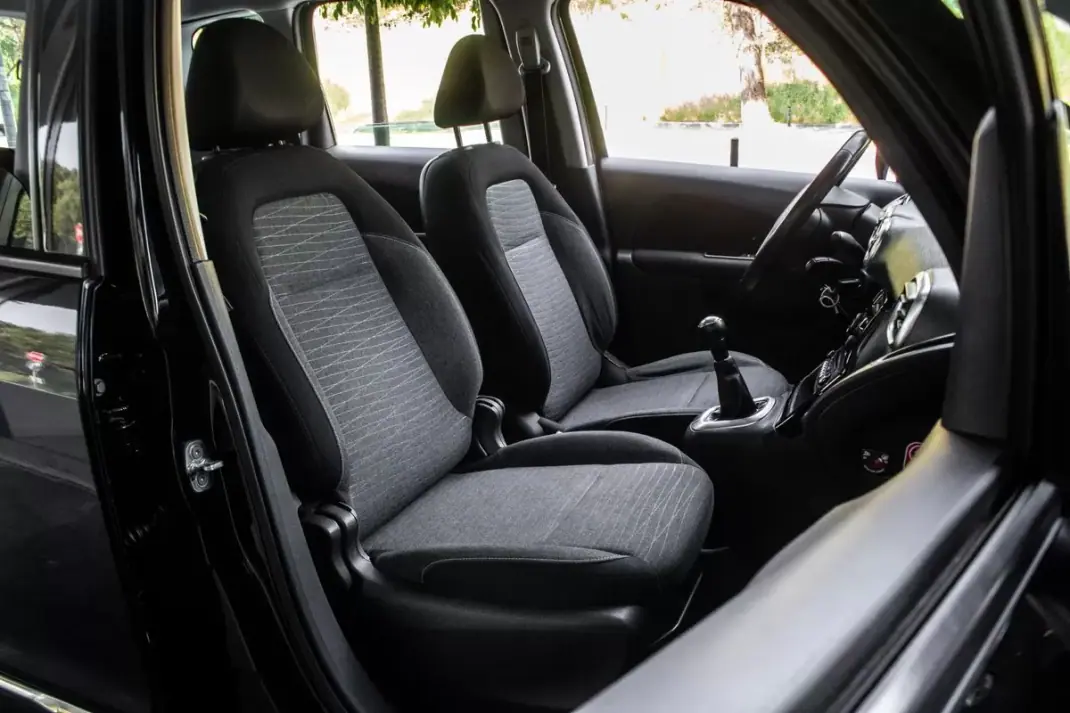 Citroën C3 Picasso 2017 - 7450 EUR, 79899 km - AUTO.MOTO.pt - 79899km - foto 19 de 27