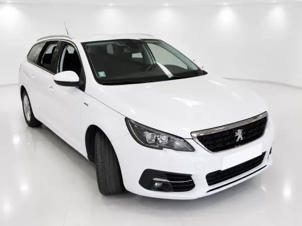 Peugeot 308 SW 2021 - 9900 EUR, 195000 km - 195000km - foto 2 de 10