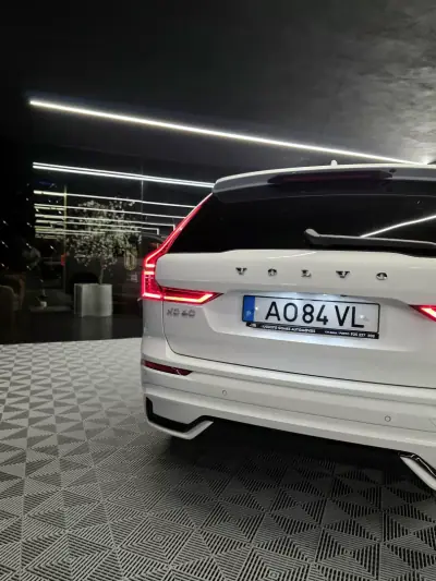 Volvo XC 60 2022 - 36750 EUR, 142382 km - AUTO.MOTO.pt - 142382km - foto 18 de 37